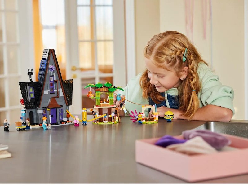 Lego I Minions e la villa della famiglia di Gru - 75583
