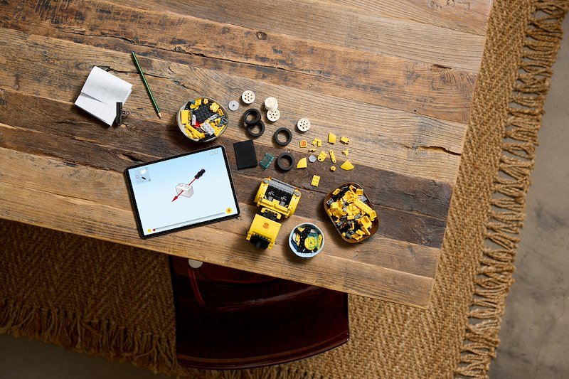 Lego Icons Bumblebee Transformers 10338