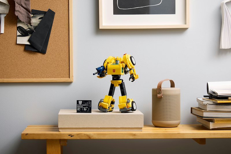 Lego Icons Bumblebee Transformers 10338