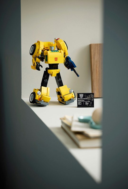 Lego Icons Bumblebee Transformers 10338
