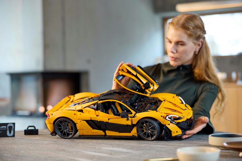 Lego Technic McLaren P1 - 42172