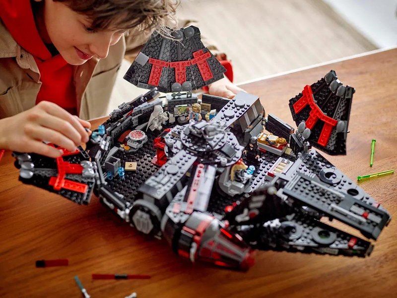 Lego®  LEGO SW DARK FALCON