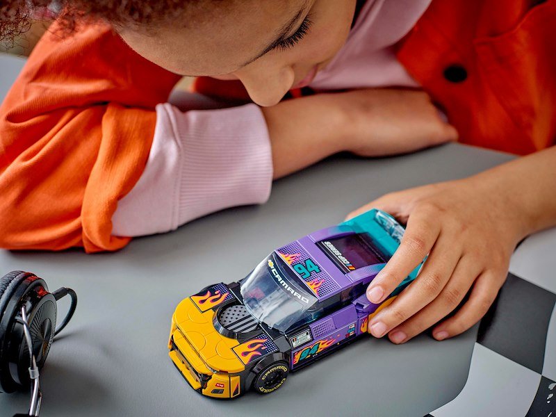 Lego® Speed Champions NASCAR Next Gen Chevrolet Camaro ZL1 76935