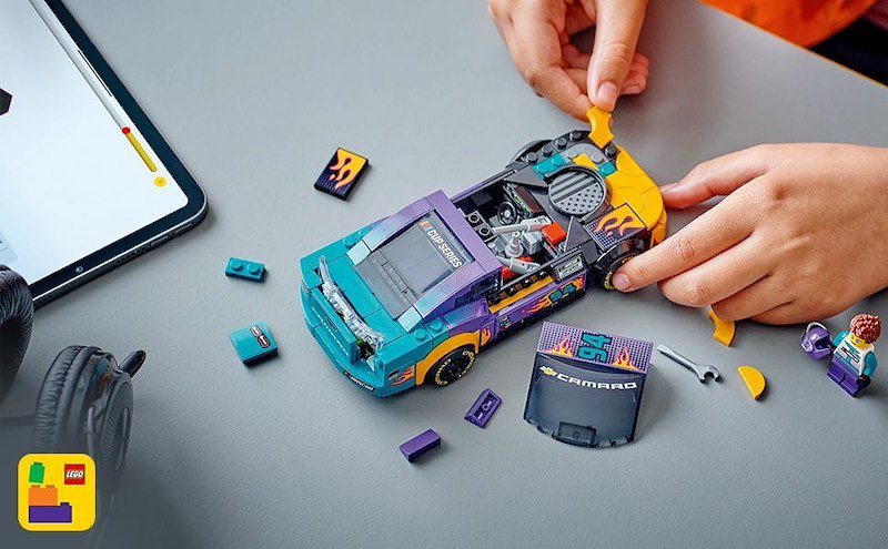 Lego® Speed Champions NASCAR Next Gen Chevrolet Camaro ZL1 76935