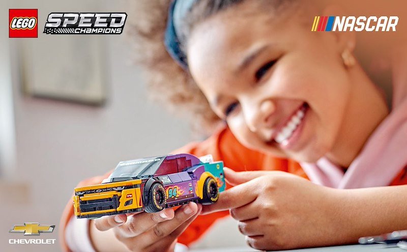 Lego® Speed Champions NASCAR Next Gen Chevrolet Camaro ZL1 76935