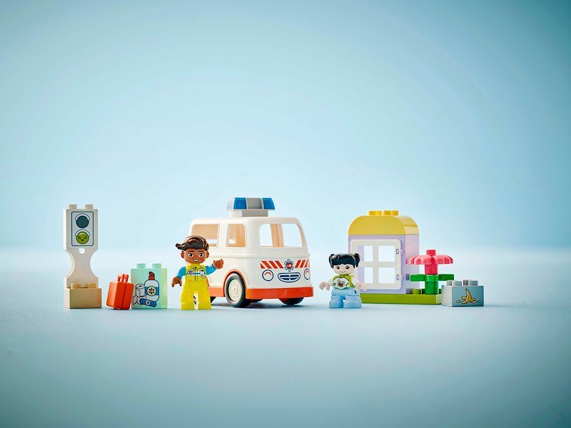 Lego Duplo Ambulanza e autista 10447