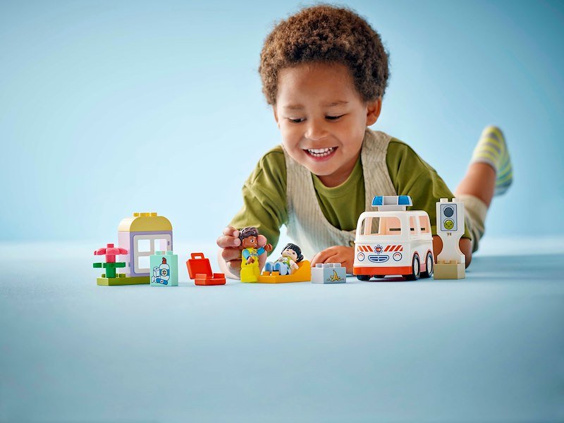 Lego Duplo Ambulanza e autista 10447