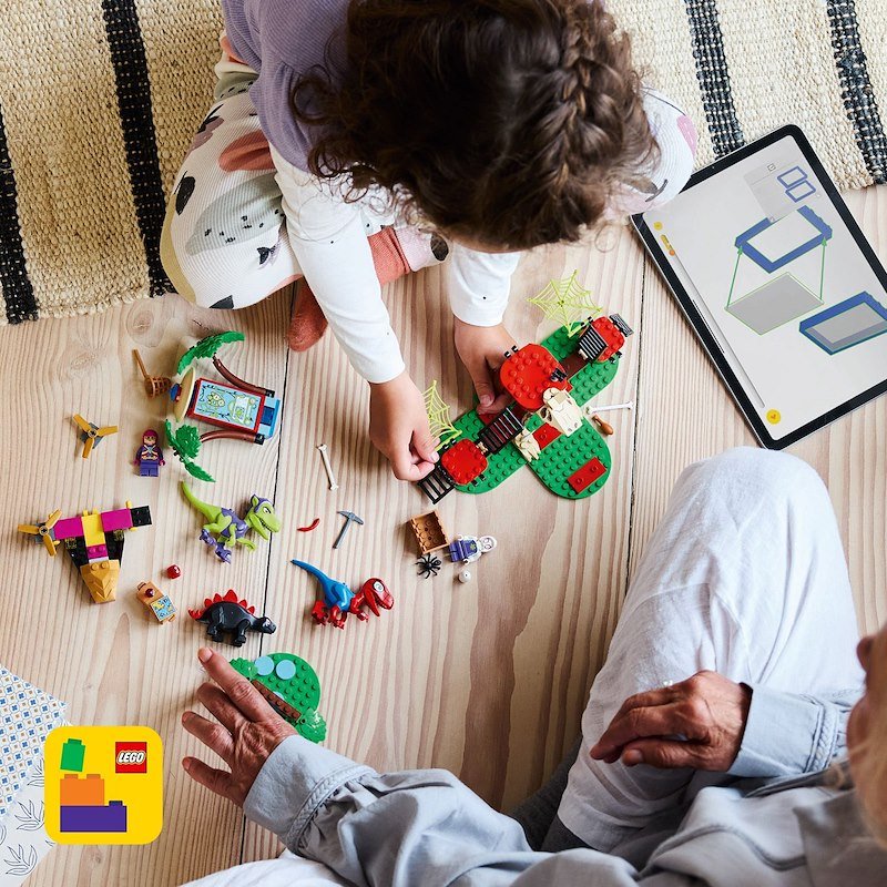 Lego Battaglia con il Raptor al Quartier Generale sull’albero di Spider-man e Gobby 11200