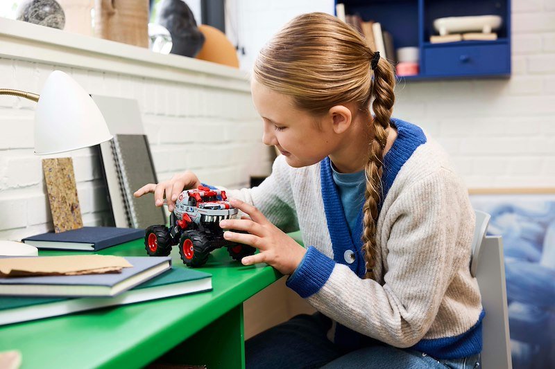 Lego® Technic Pull-back Monster Jam™ ThunderROARus™ 42200