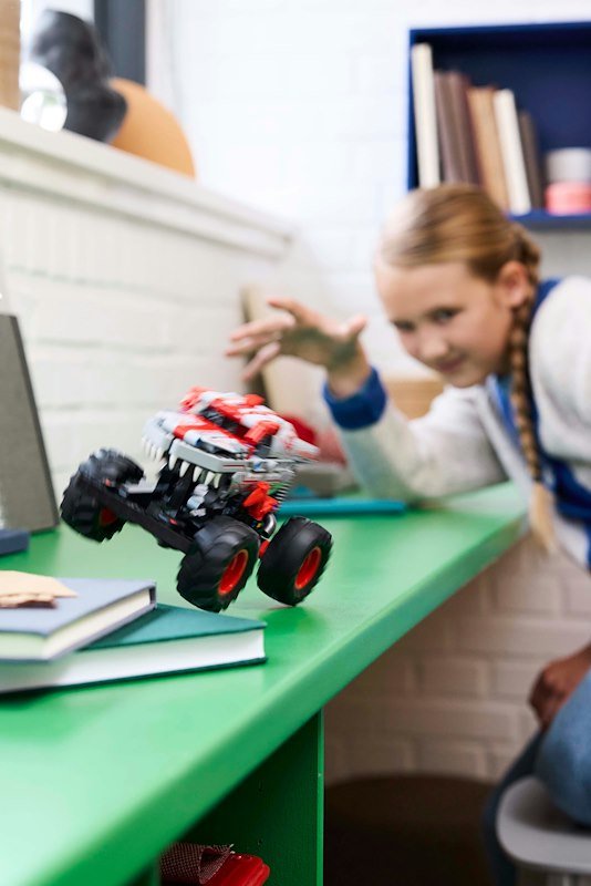 Lego® Technic Pull-back Monster Jam™ ThunderROARus™ 42200