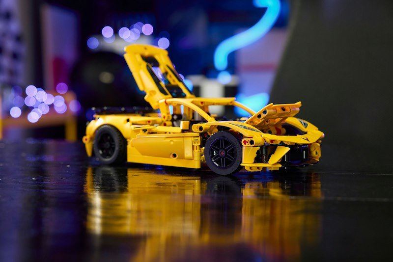 Lego Technic Chevrolet Corvette Stingray 42205