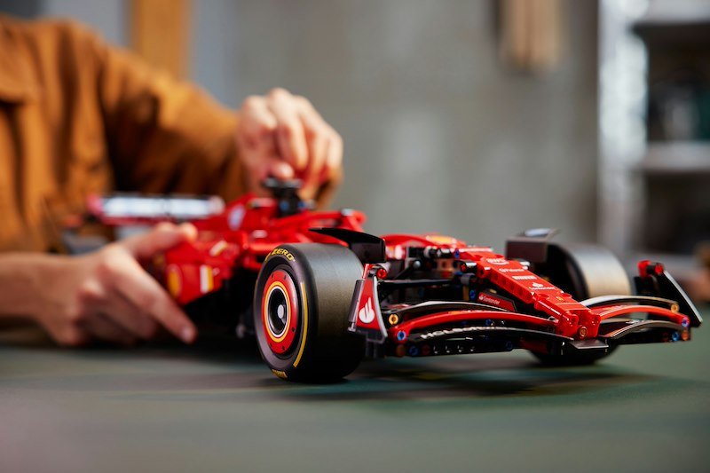 Lego Technic Monoposto F1 Ferrari SF-24 42207