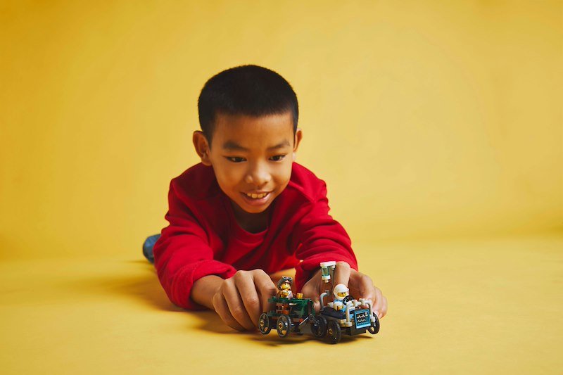 Lego® City Pack veicoli da corsa: aereo contro letto d’ospedale 60459