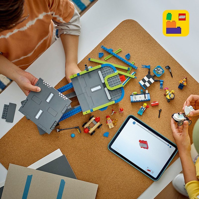 Lego® GARA SULLA PISTA A RAMPE - 60460