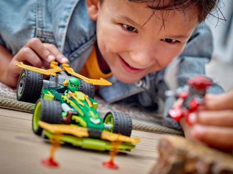 Lego® NINJAGO Racer pull-back di Lloyd 71828