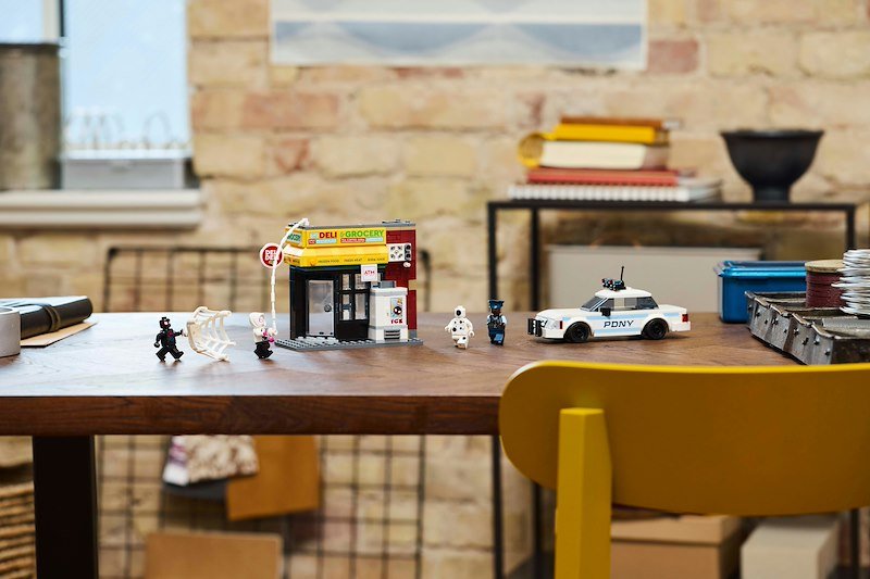 Lego® Marvel Spider-Verse: Miles Morales contro la Macchia (76311)