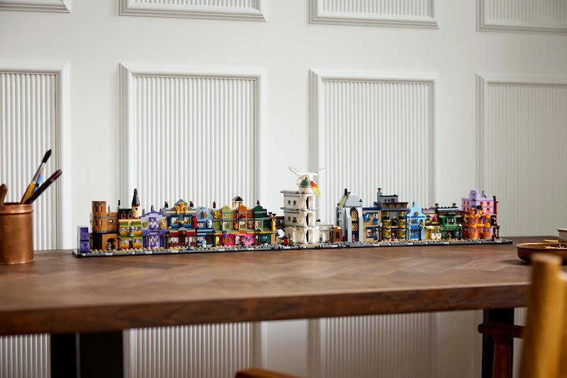 Lego Harry Potter Negozi di magia di Diagon Alley 76444
