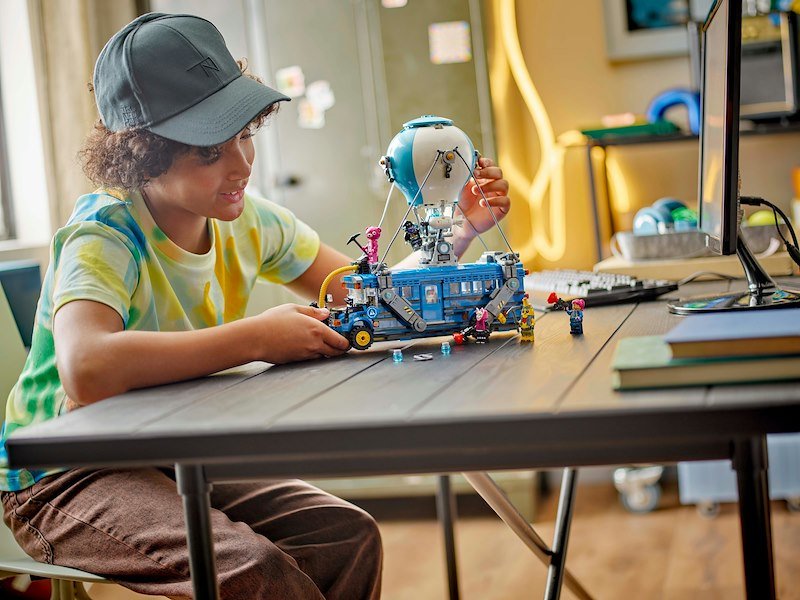 Lego Fortnite Bus della battaglia 77073