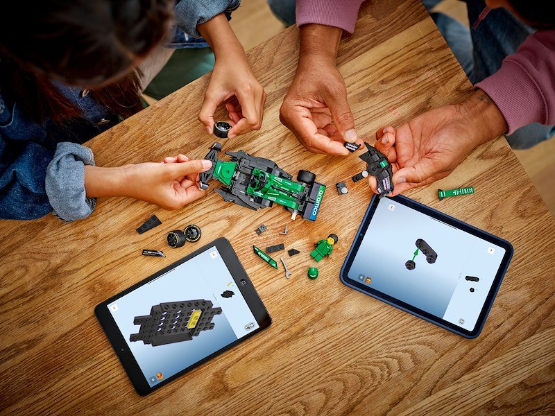 Lego® Speed Champions Auto da corsa Aston Martin Aramco F1 AMR24 77245