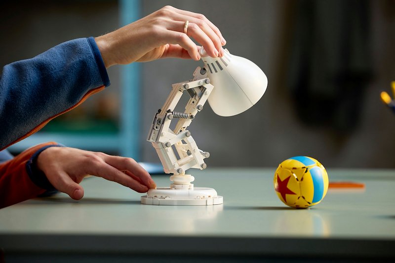 Lego® Ideas Disney Pixar Luxo Jr 21357