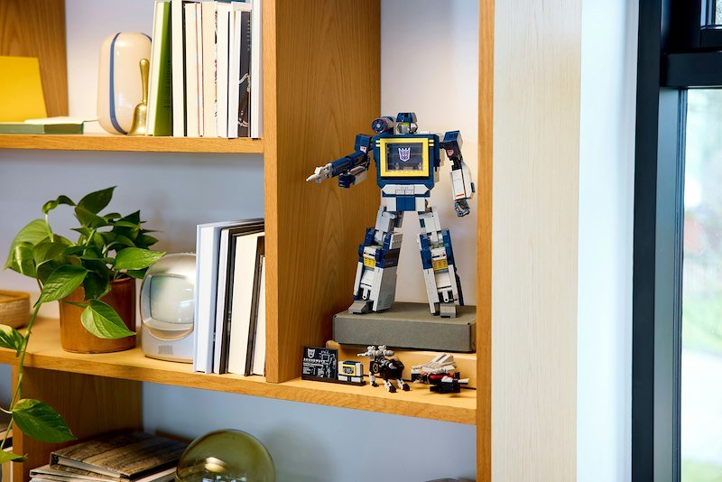 Lego TRANSFORMERS:SOUNDWAVE 10358