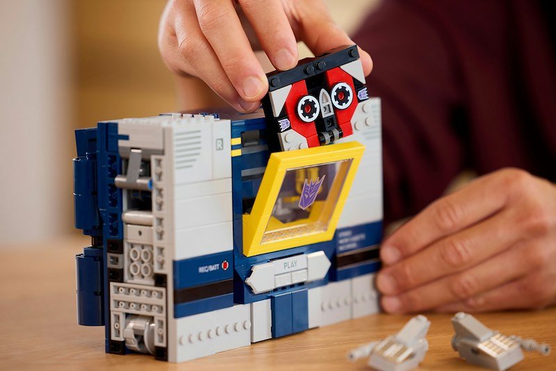 Lego TRANSFORMERS:SOUNDWAVE 10358