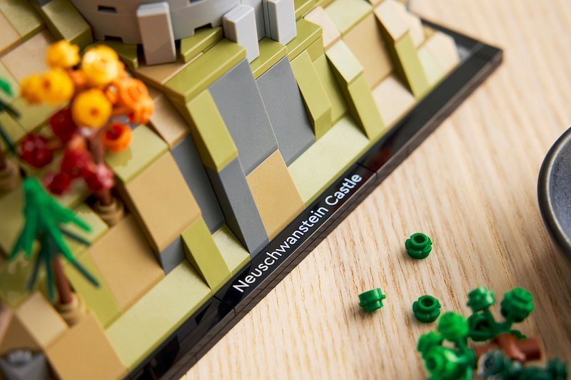 Lego Castello di Neuschwanstein 21063