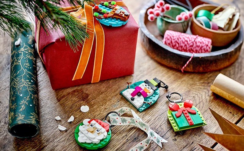 Lego SELEZIONE DI DECORAZIONI NATALIZIE 40744