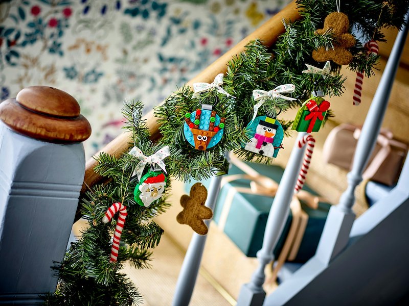 Lego SELEZIONE DI DECORAZIONI NATALIZIE 40744