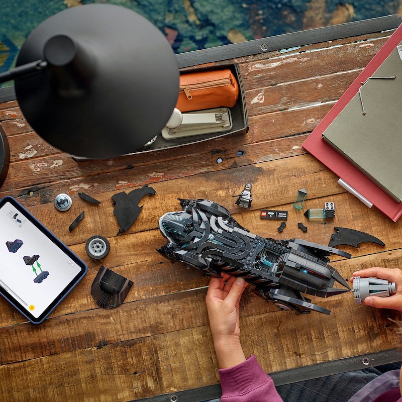 Lego Batmobile Batman Forever 76304