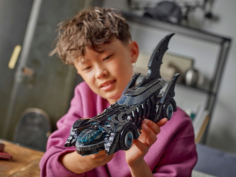 Lego Batmobile Batman Forever 76304