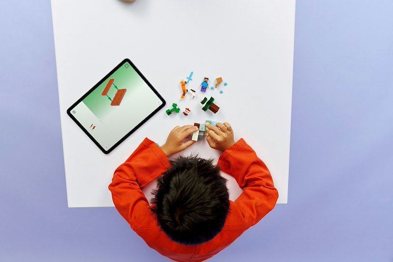 Lego® Minecraft Avventura di Steve nella taiga 21583