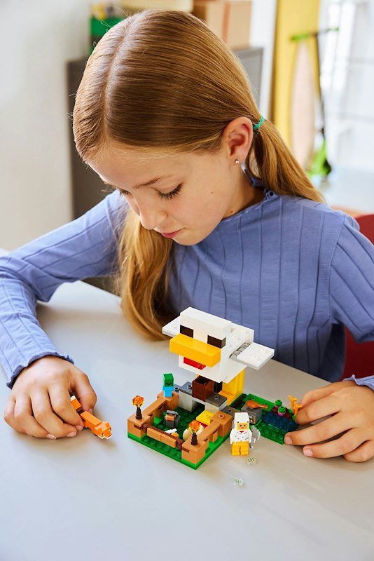 Lego® Minecraft Fattoria di galline 21585