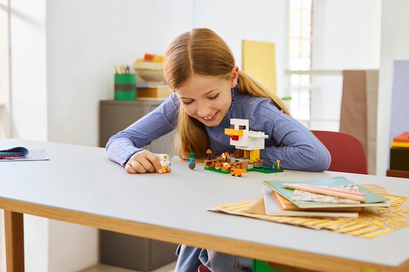 Lego® Minecraft Fattoria di galline 21585