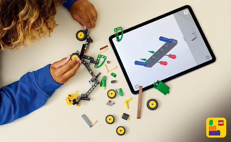 Lego Mietitrebbia gommato John Deere 1470H 42218