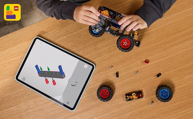 Lego Technic Monster Jam™ Grave Digger™ Fuoco e Ghiaccio 42219