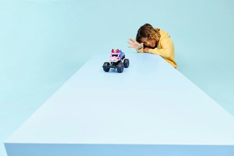 Lego Technic Monster Jam™ Sparkle Smash™ a retrocarica 42220