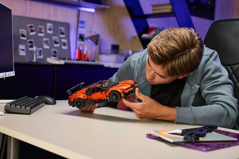 Lego Technic Hyper Car Bugatti Chiron Pur Sport 42222