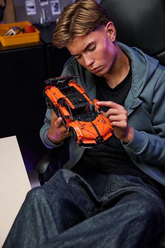 Lego Technic Hyper Car Bugatti Chiron Pur Sport 42222