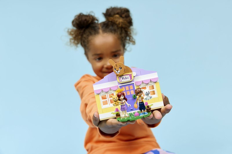 Lego® Hotel dei conigli di Heartlake City 42679