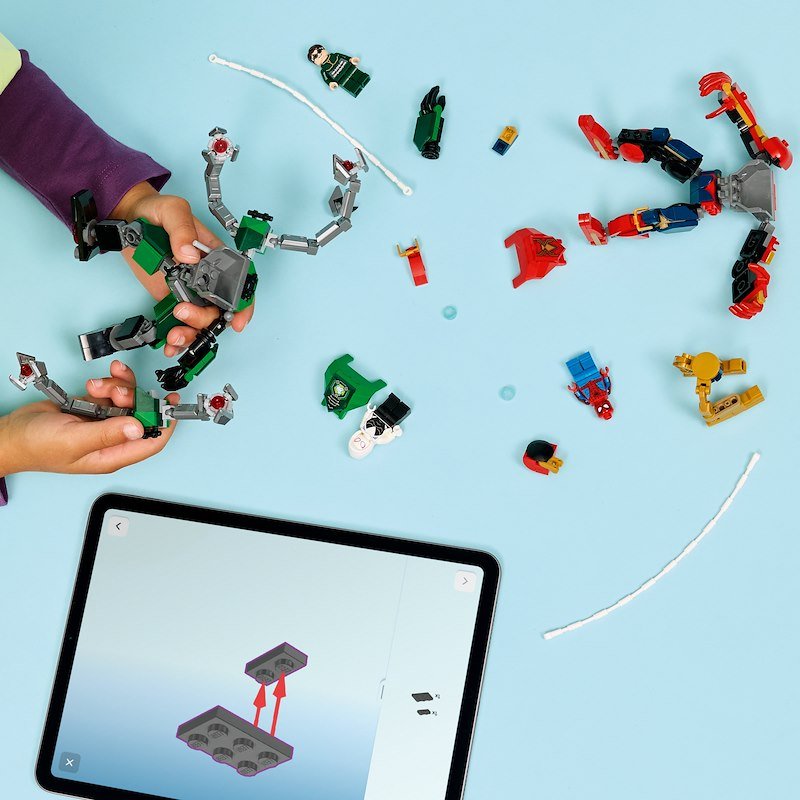 Lego Battaglia mech: Spider-Man vs. Doc Ock 76338