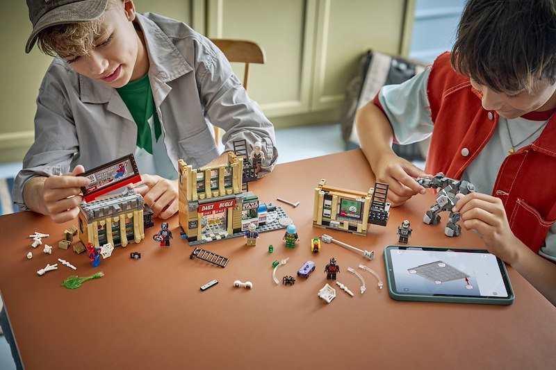 Lego Spider-Man vs. Mysterio: il Daily Bugle 76342