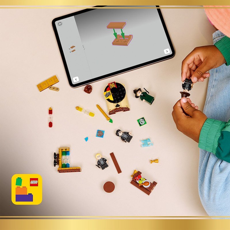 Lego Castello di Hogwarts™: Cerimonia del Cappello Parlante™ 76460