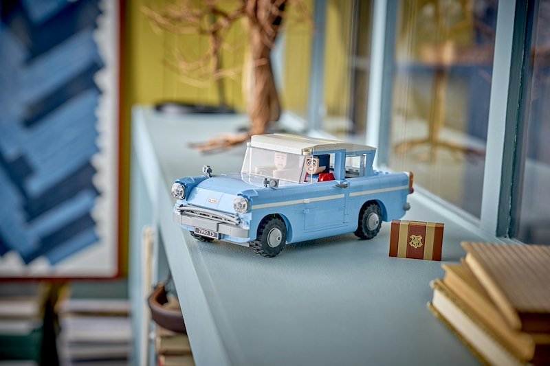 Lego® Ford Anglia™ volante incantata 76470