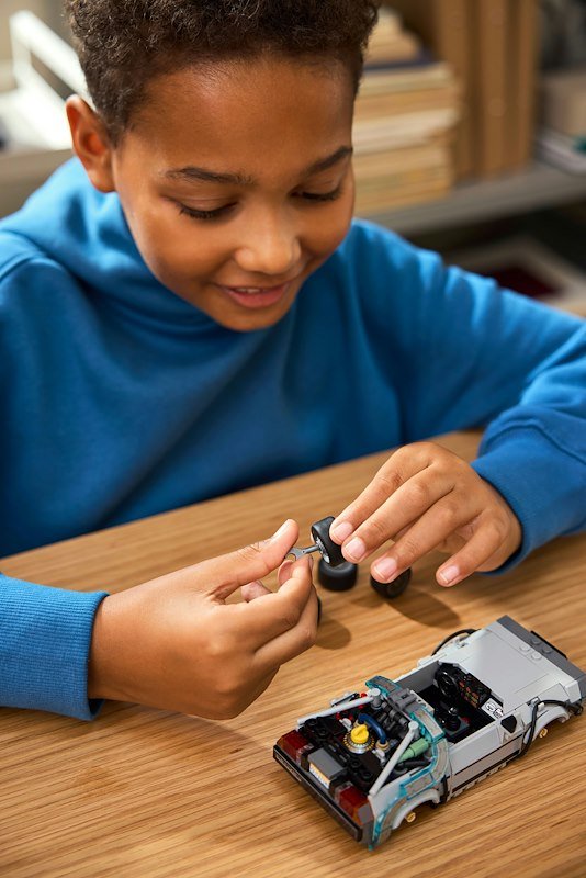 Lego Speed Champions Macchina del tempo di Ritorno al futuro 77256