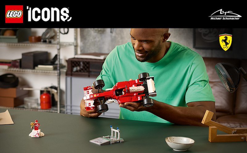 Lego® Icons Ferrari F72004 e Michael Schumacher  11375