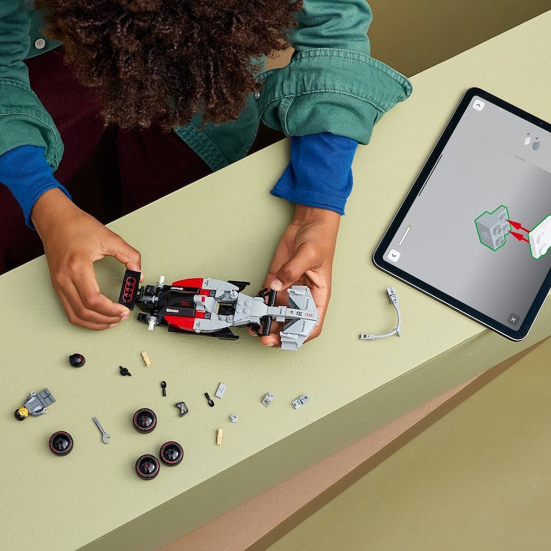 Lego® Speed Champions Auto da corsa Audi Revolut F1® Team R26 77259