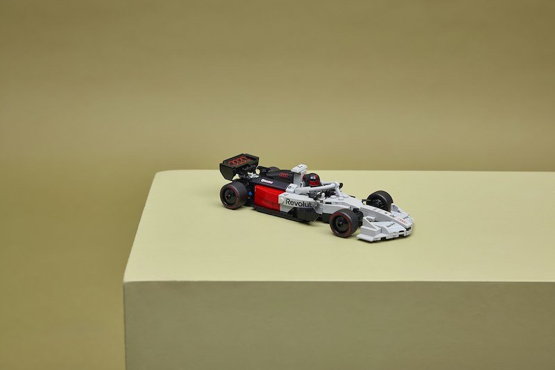 Lego® Speed Champions Auto da corsa Audi Revolut F1® Team R26 77259