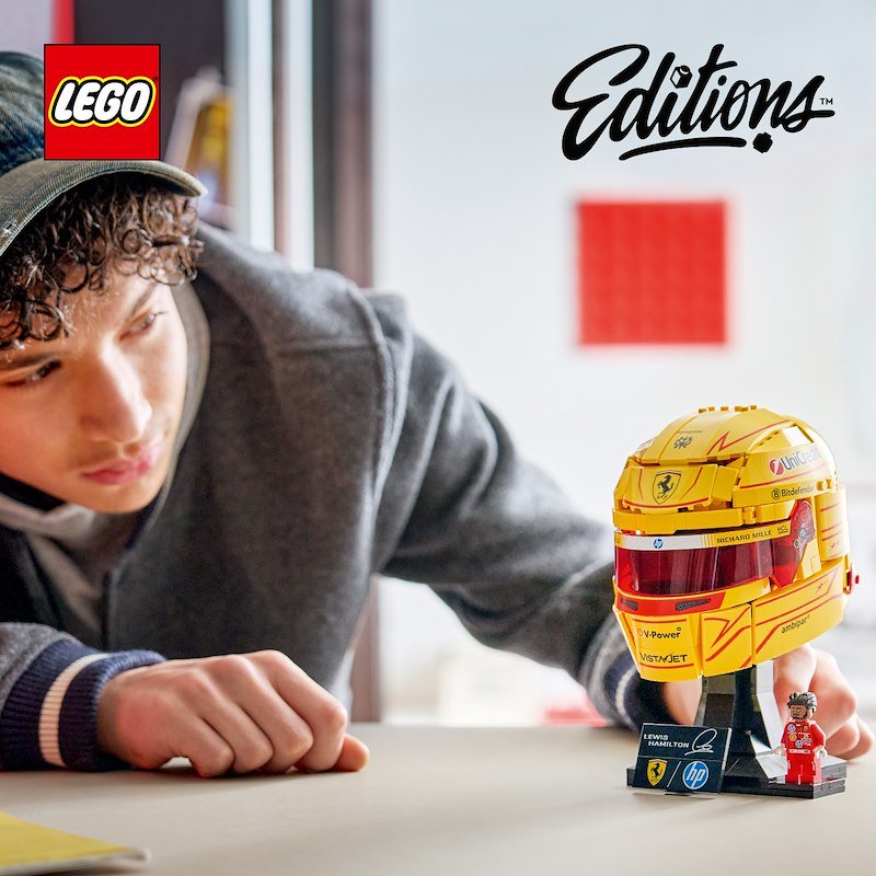 Lego Casco di Lewis Hamilton Scuderia Ferrari HP 43022