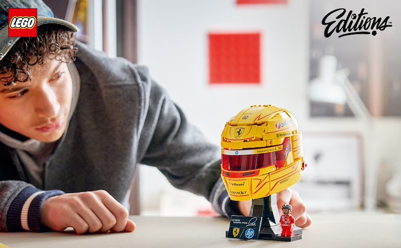 Lego Casco di Lewis Hamilton Scuderia Ferrari HP 43022
